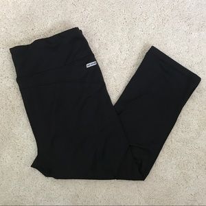 Danskin Now Cropped Leggings